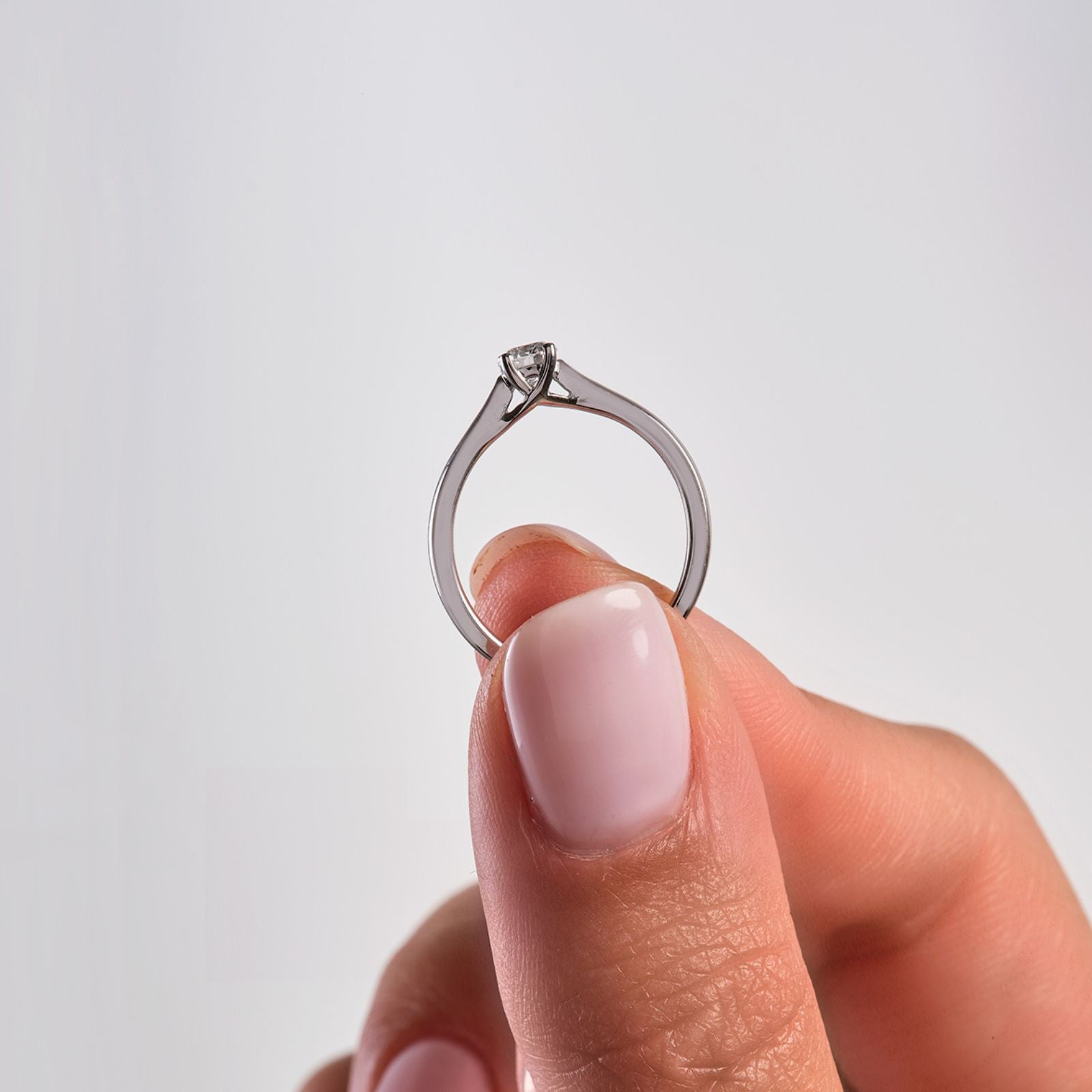 Baby Maïa CroiséSolitaire, or, diamant taille brillant - DTS+