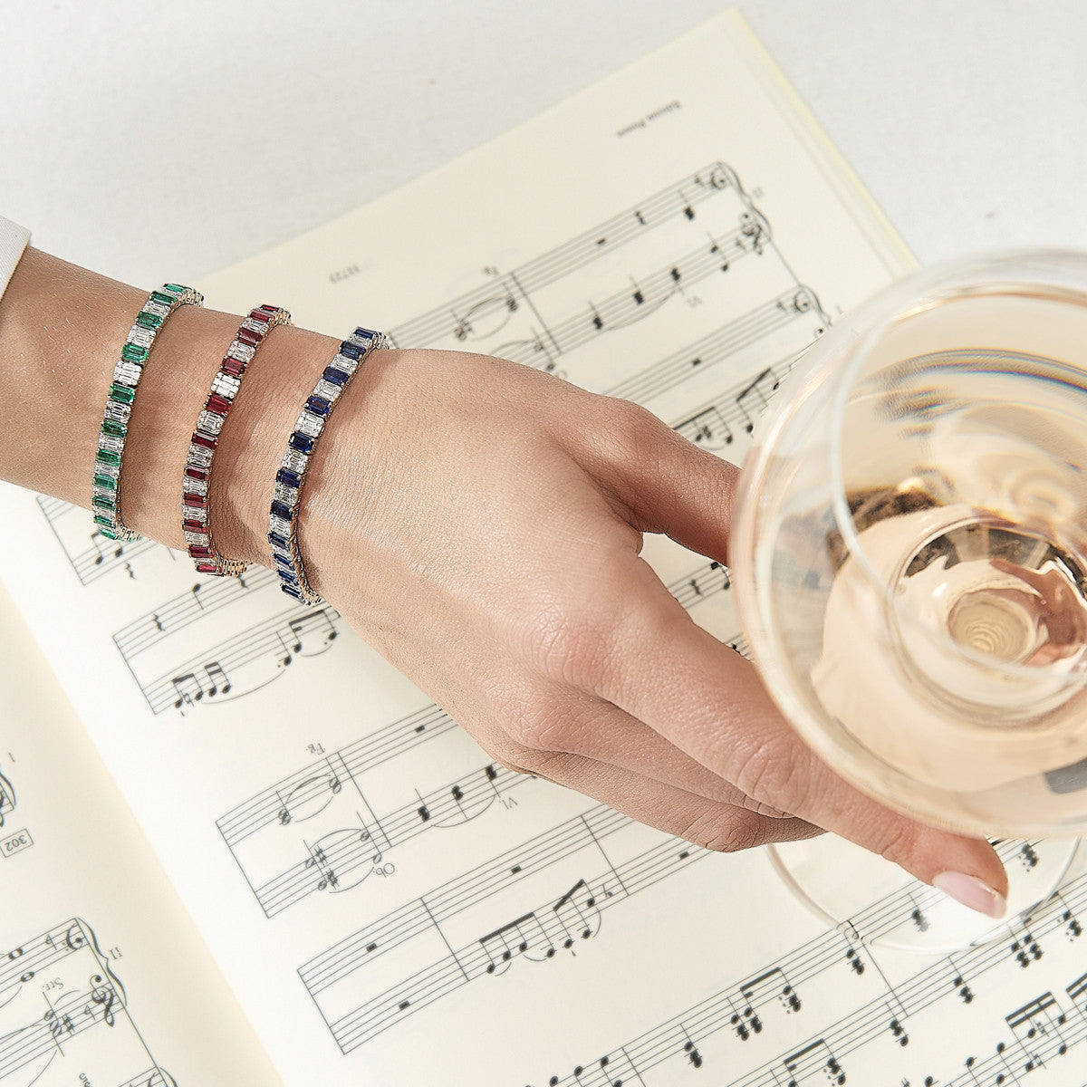 Belle ÉpoqueBracelet, or blanc, saphirs, diamants - VEND