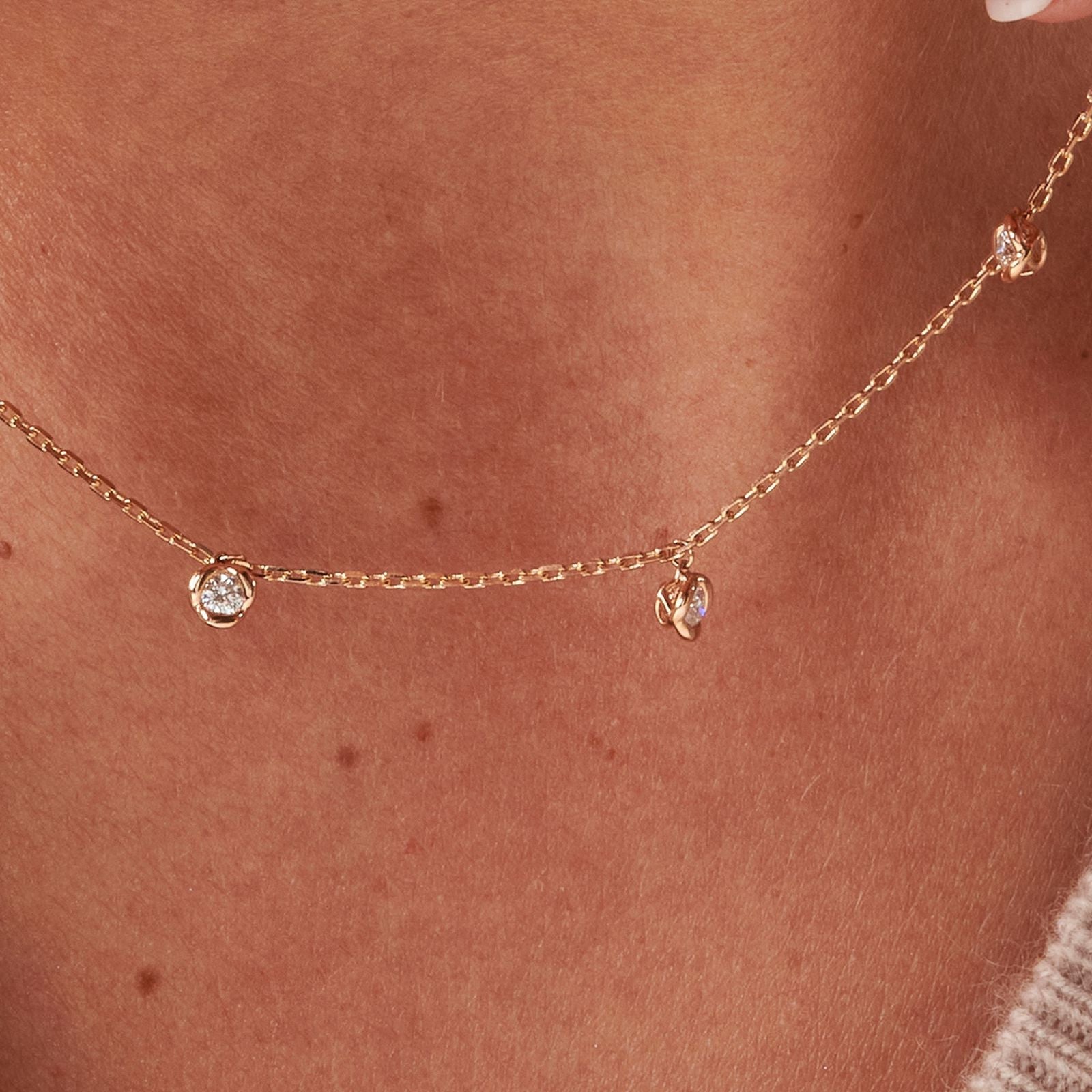 RosaCollier, or rose, diamants - TPO