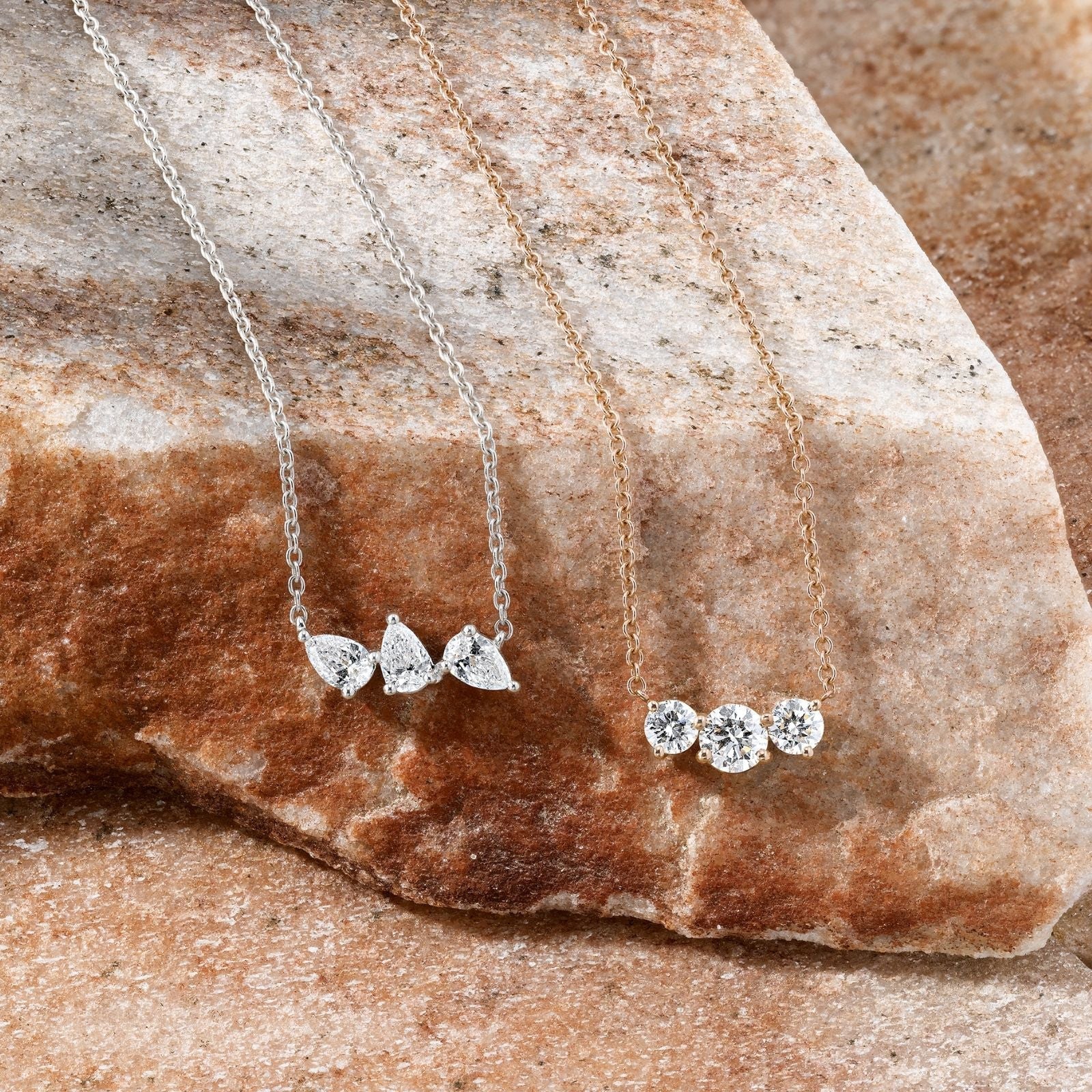Trilogie - Pendentifs et colliers