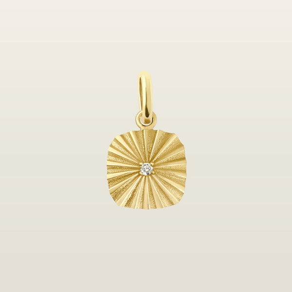 Miss LumièrePendentif, Gigi CLozeau, or, diamant - GIGI