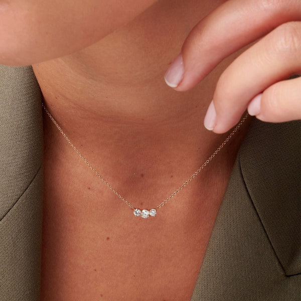 TrilogieCollier, or, diamants - BEH