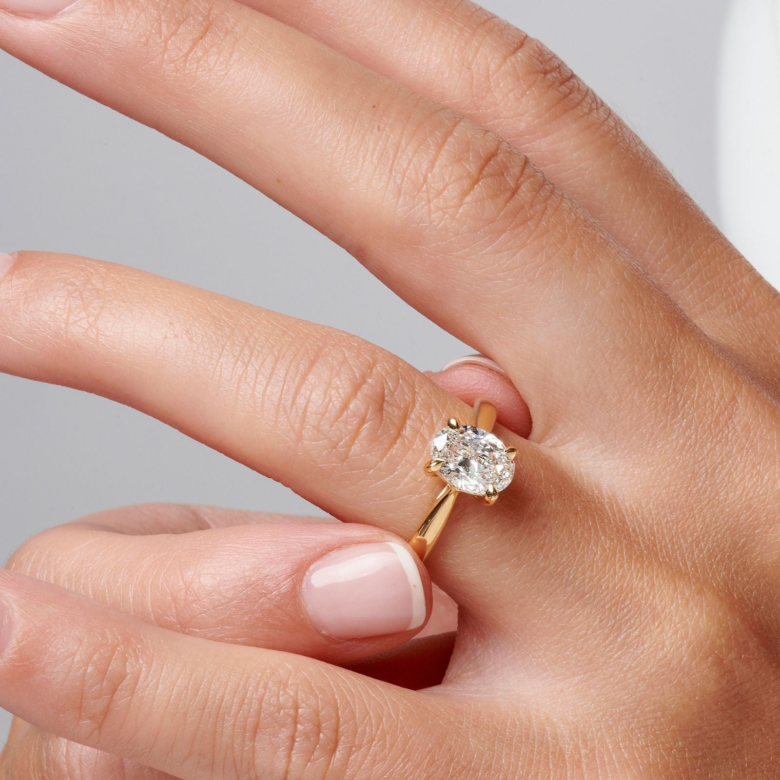 Maïa 1840Solitaire, or, diamant taille ovale - PF