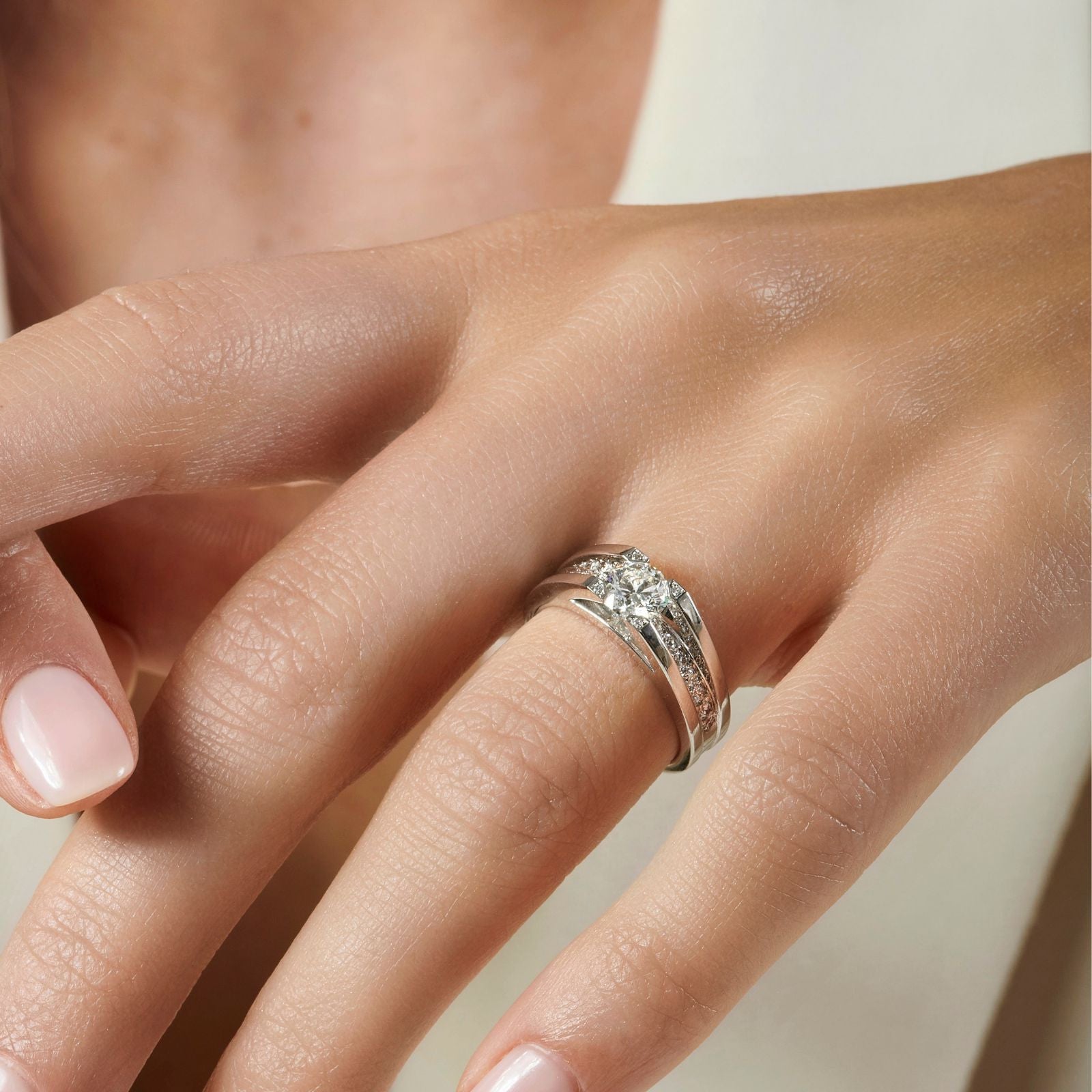 DivaSolitaire, or blanc, diamant taille brillant, brillants - PF