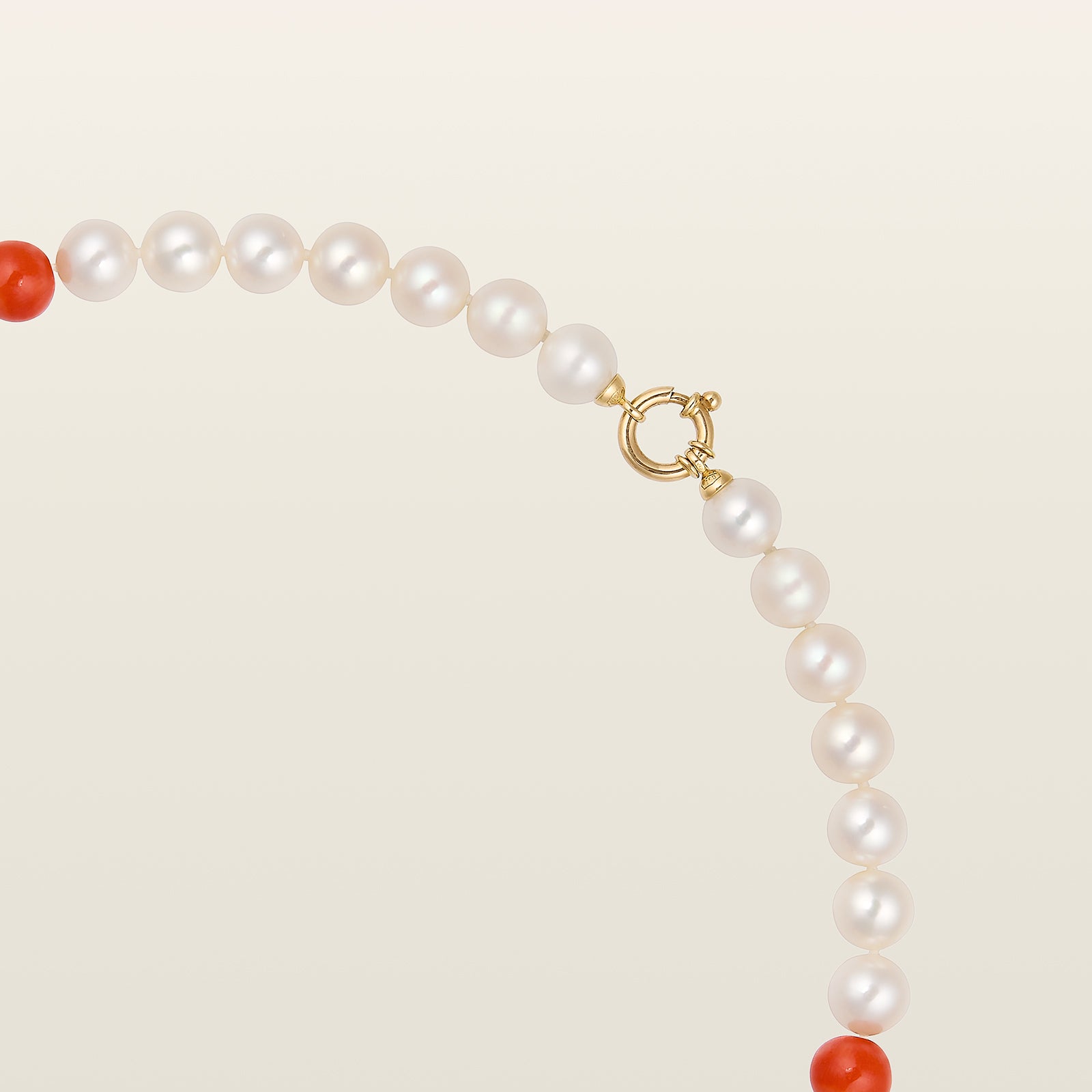 Collier perles et corails