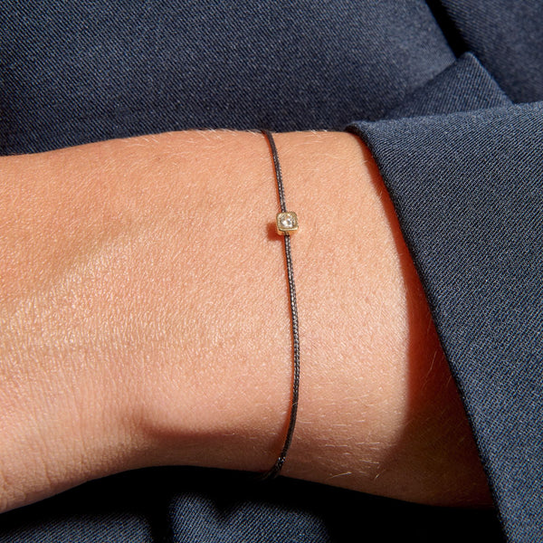 Diamant serti clos coussinBracelet or et diamant taille coussin - SFM